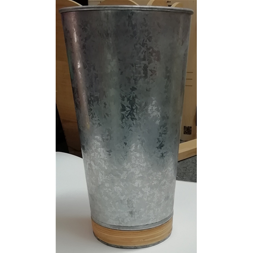 VASO IN LATTA DIAMETRO CM 15 ALTEZZA CM 28