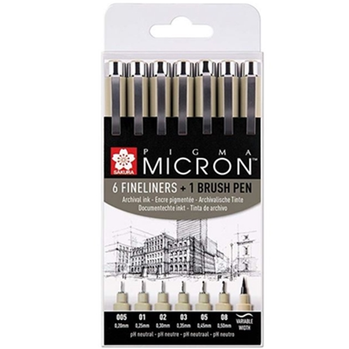 CONFEZIONE CON 7 PENNE PIGMA MICRON NERE SPESS. DA MM 0.2 - 0.25 - 0.3 - 0.35 - 0.45 - 0.50 E PUNTA PENNELLO SAKURA